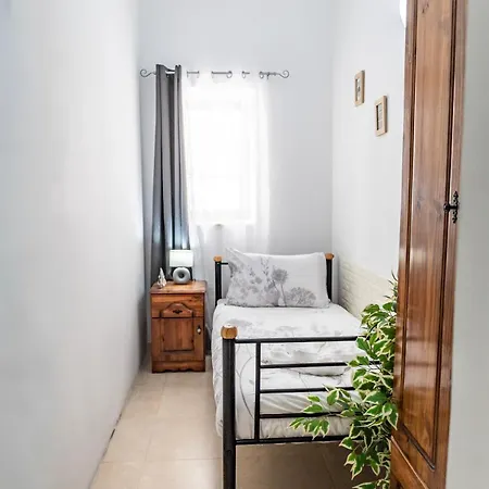 Lägenhet - Two Bedroom