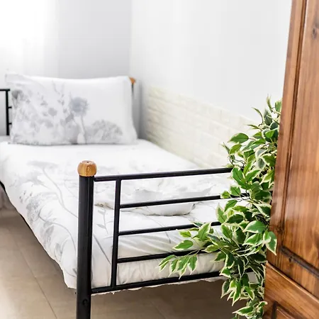 - Two Bedroom Lägenhet
